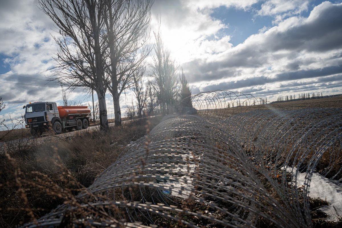 Ukrayna Ordusu'nun Donetsk Oblastı'nda askeri hareketliliği sürüyor