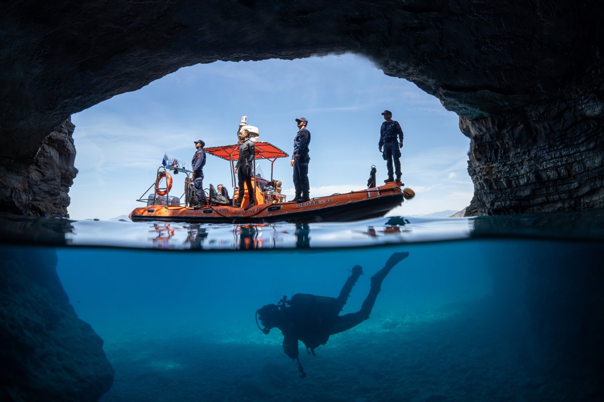 2024'ü anlatan kareler: Haber ve özgür Suriye