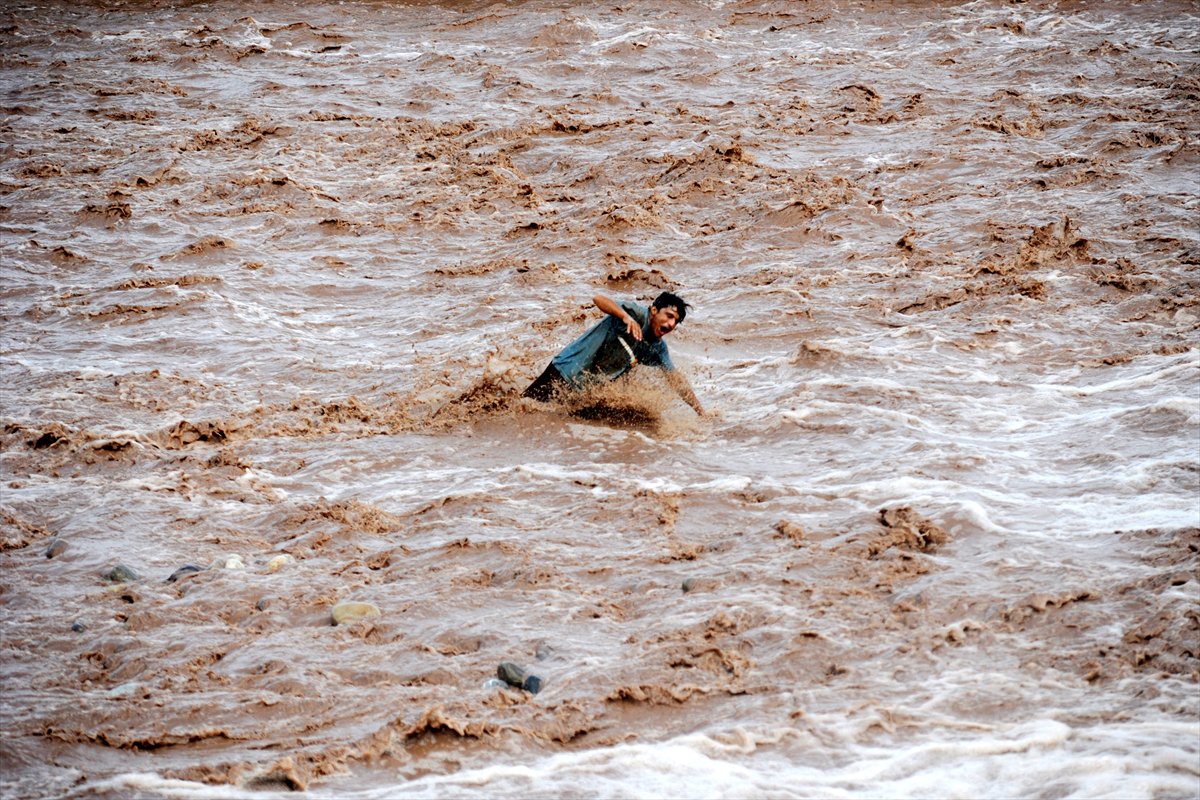 2024'ü anlatan kareler: Haber ve özgür Suriye