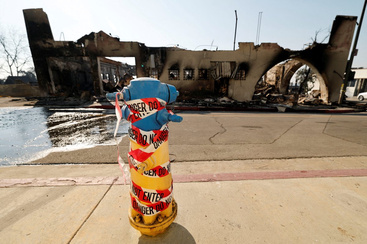Los Angeles kabusu yaşıyor, yangınlar sönmüyor