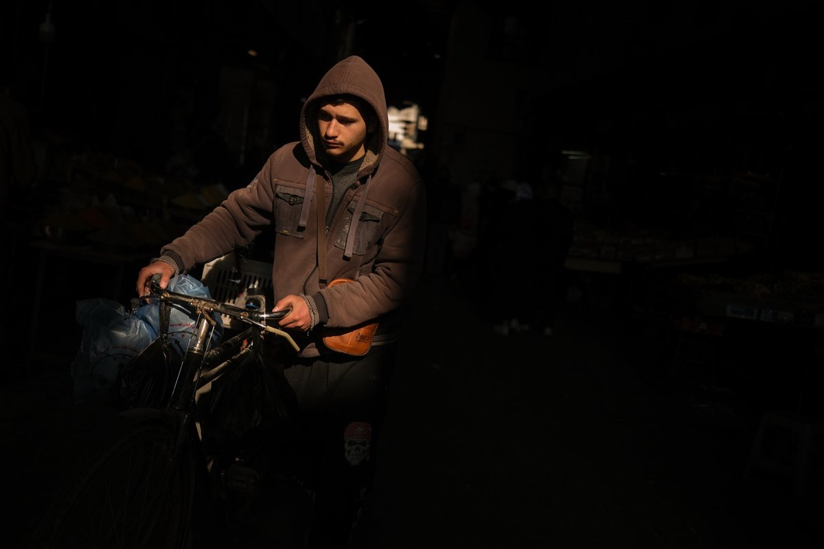 Özgür Suriye'de gülük yaşam