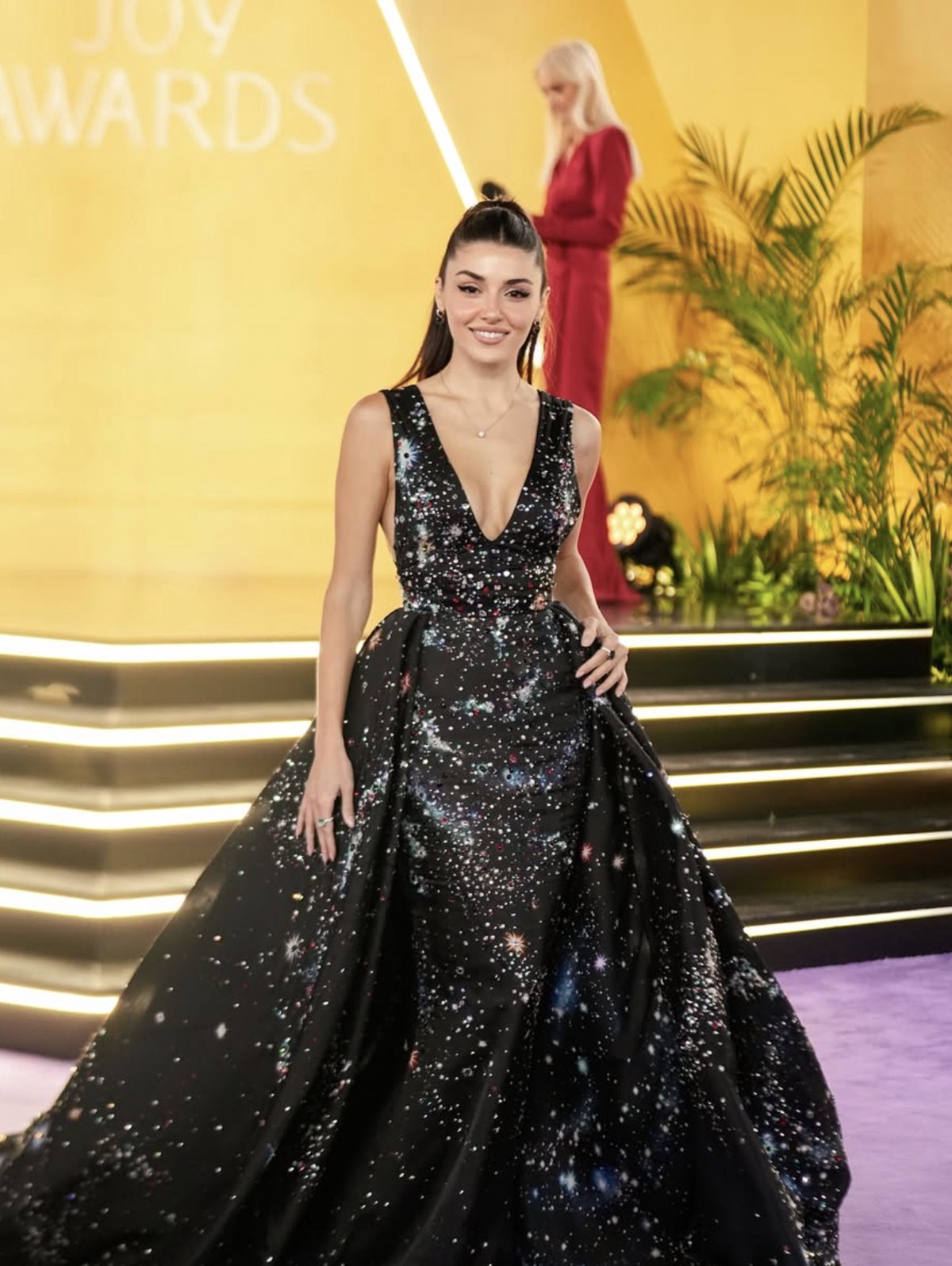 Riyad’da düzenlenen Joy Awards törenine Türk ünlüleri akın etti