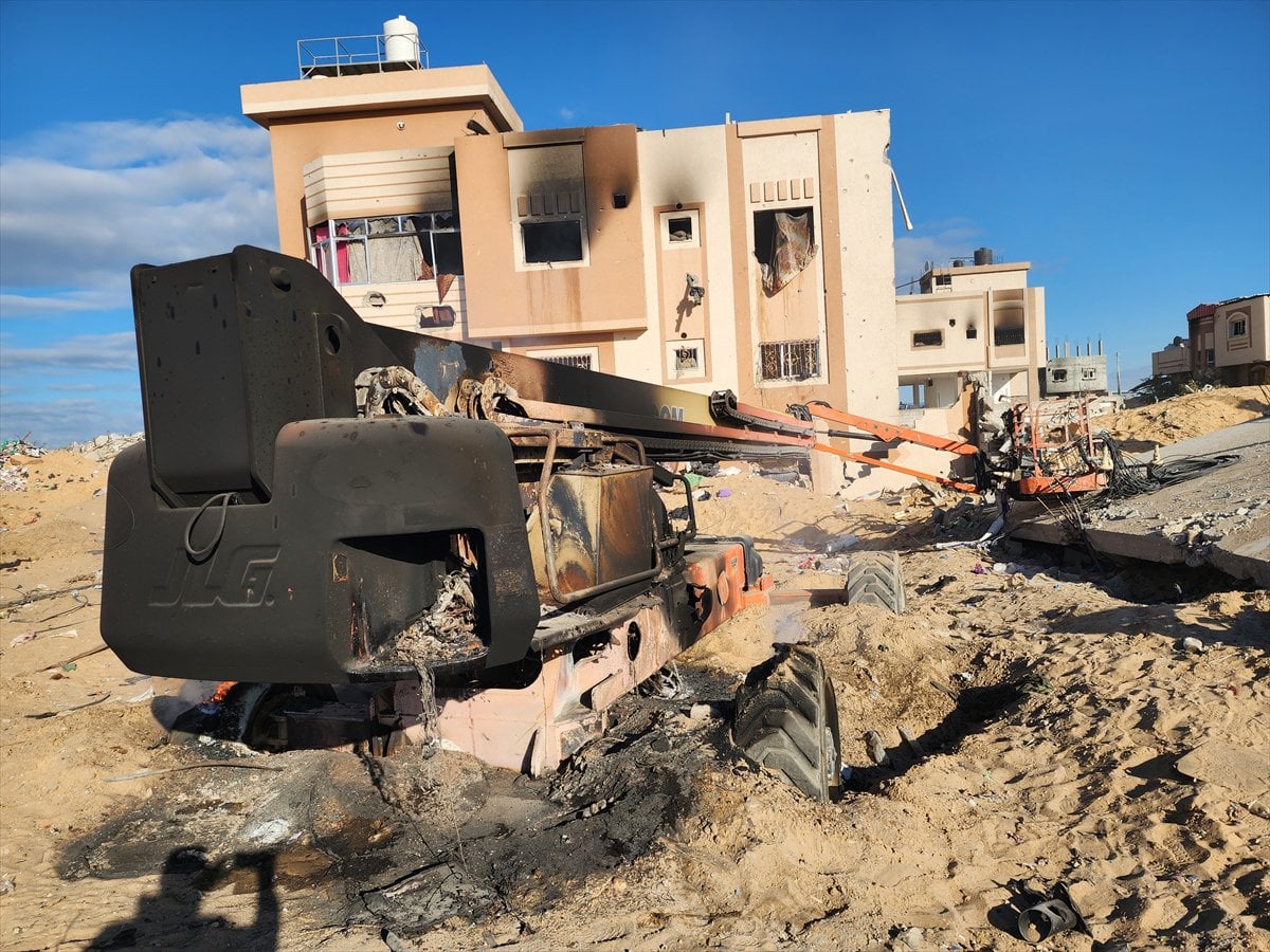 Ateşkesin ardından Gazze'nin Refah kentine dönen Filistinliler yıkımla karşılaştı