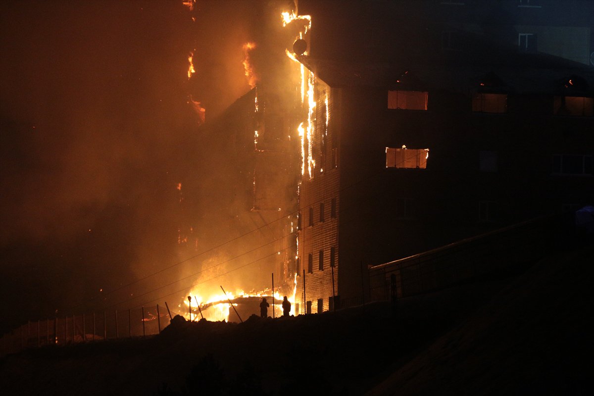 Kartalkaya'da yangın faciası