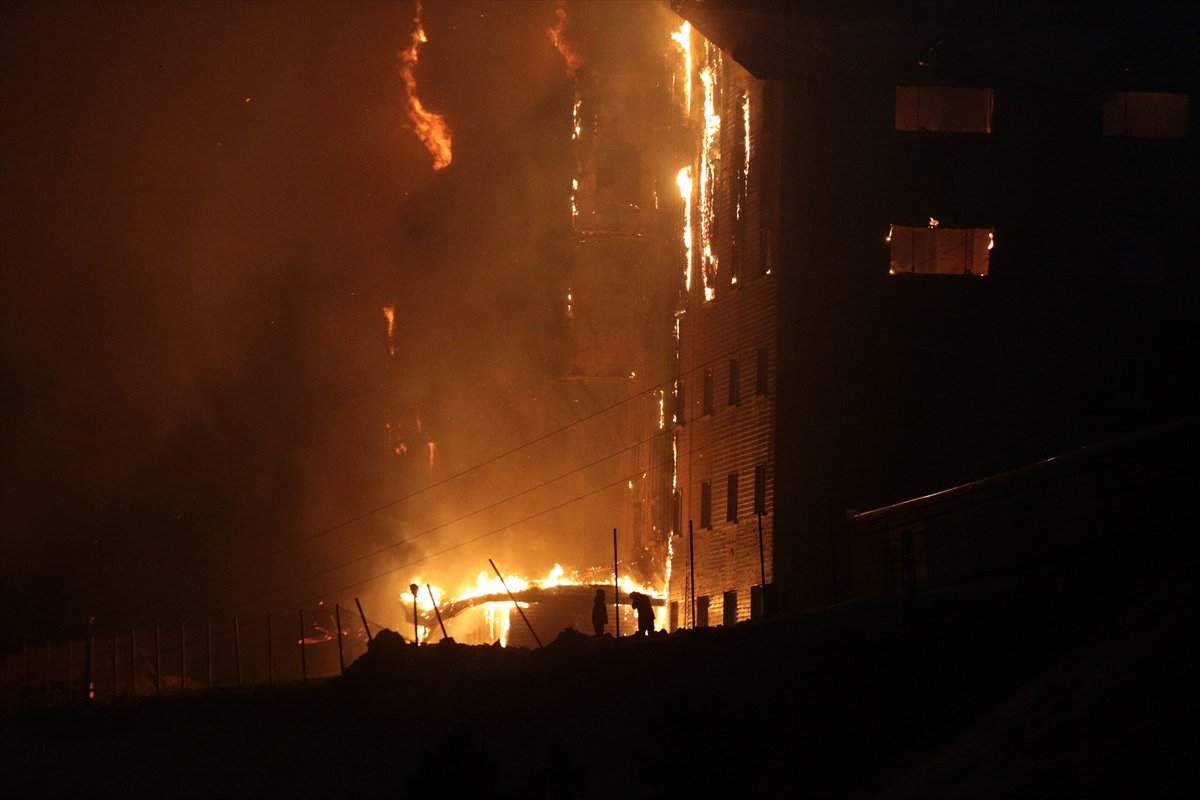 Kartalkaya'da yangın faciası