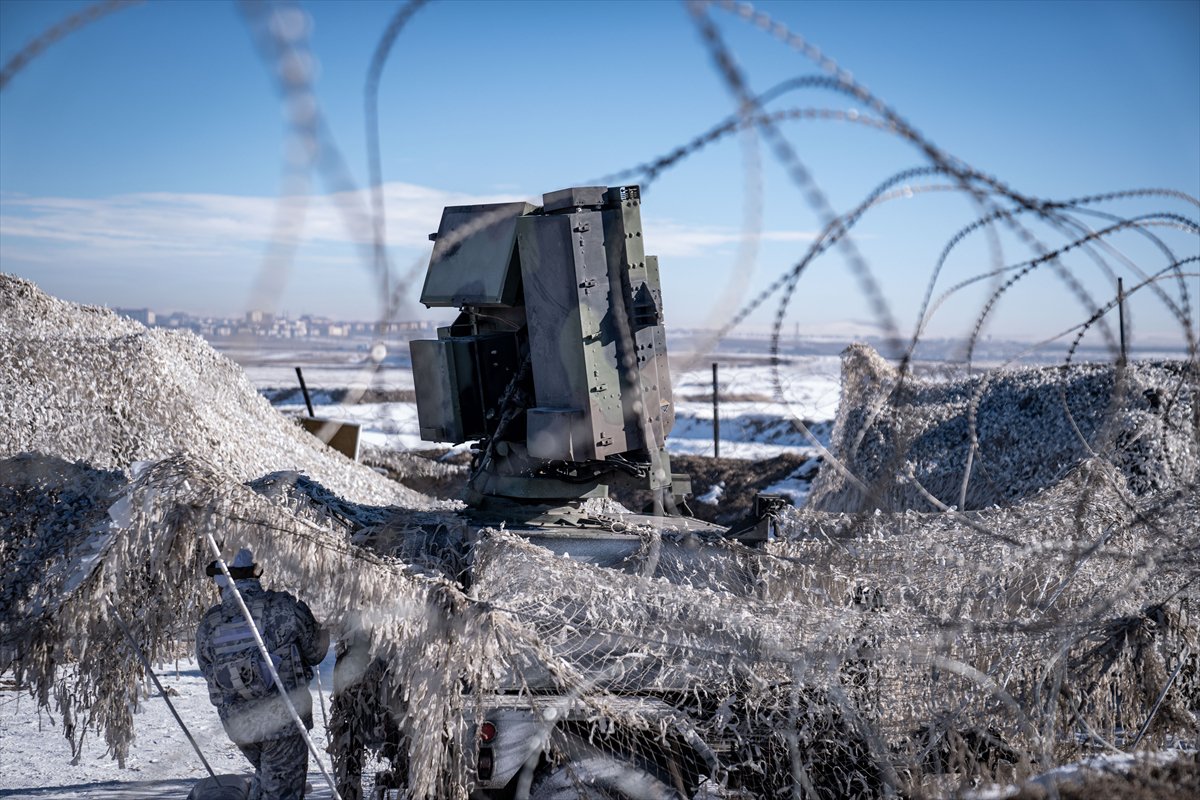Türk Silahlı Kuvvetlerinin Kars'taki "Kış-2025 Tatbikatı" sürüyor