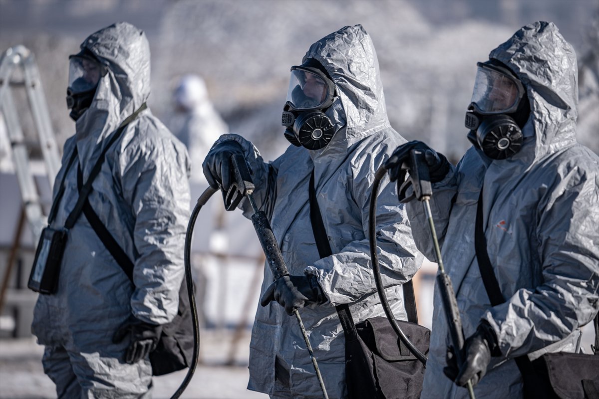 Türk Silahlı Kuvvetlerinin Kars'taki "Kış-2025 Tatbikatı" sürüyor