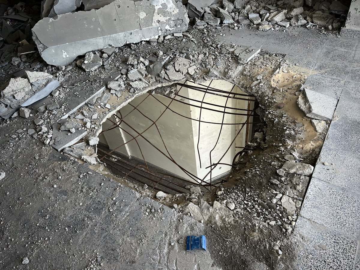 Gazze'de yaklaşık bir buçuk yıl ardan sonra eğitime dönüş