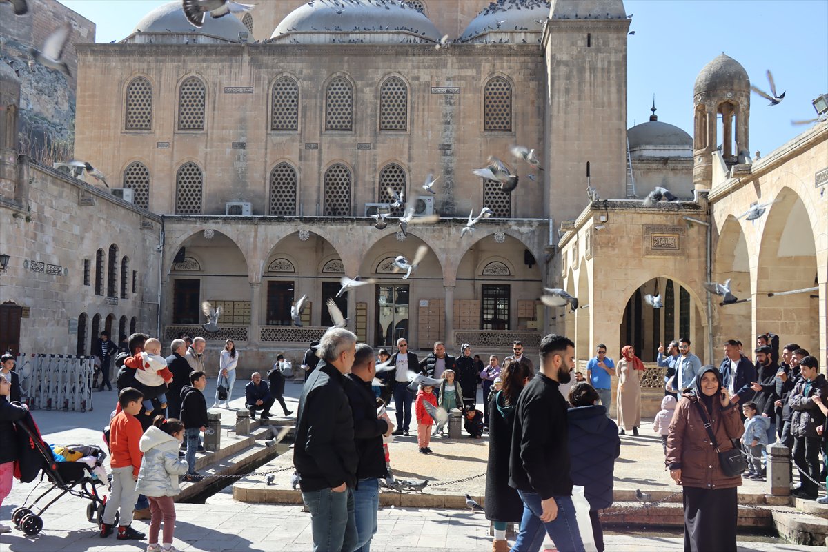 Şanlıurfa Balıklıgöl'de Ramazan