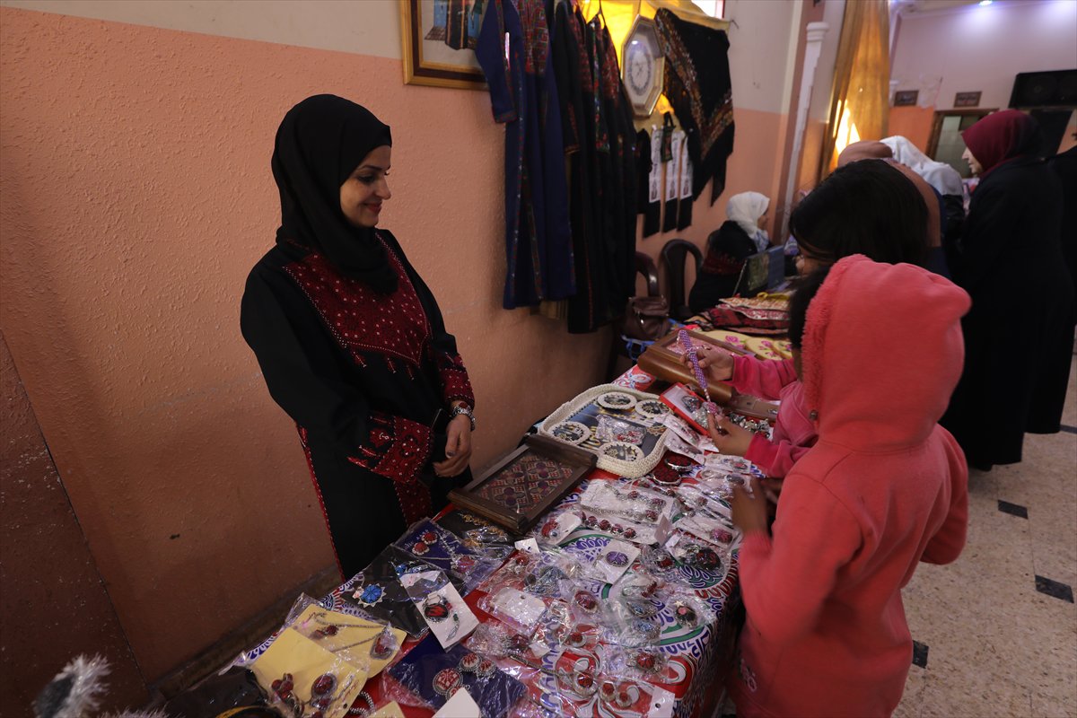 Gazze’de Kadınlar Günü’nde umudun ve direnişin sergisi