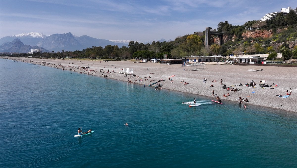 Antalya'ya yaz geldi