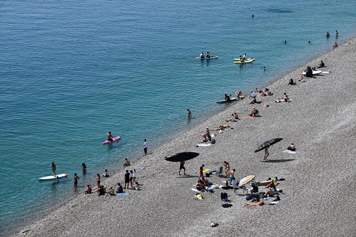 Antalya'ya yaz geldi