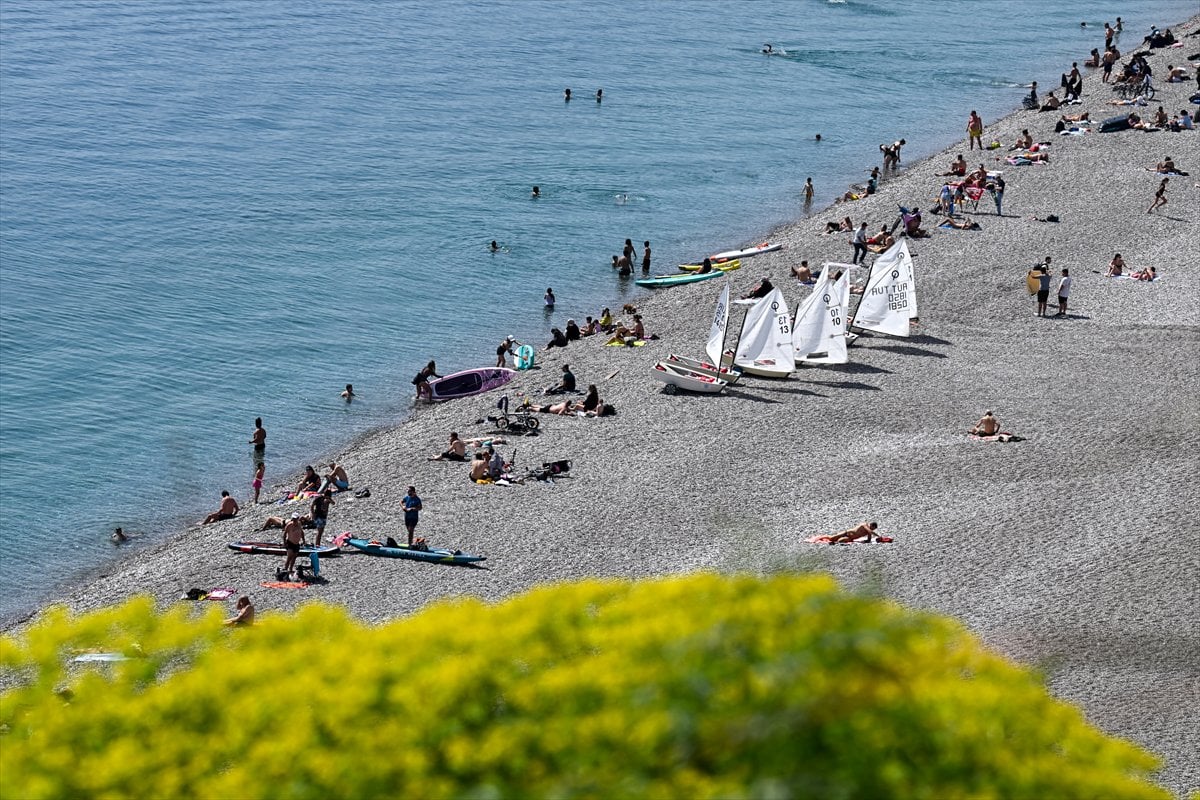Antalya'ya yaz geldi