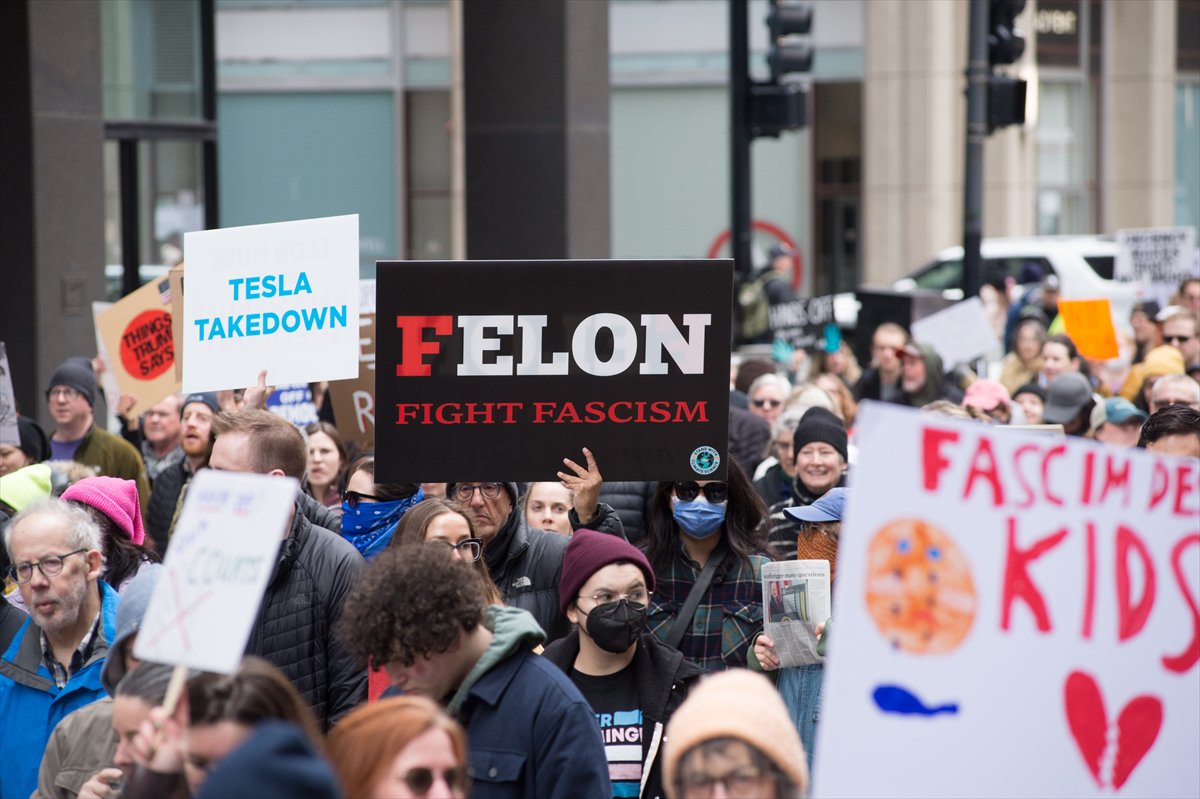 ABD genelinde Donald Trump yönetimine karşı protesto gösterileri gerçekleştirildi