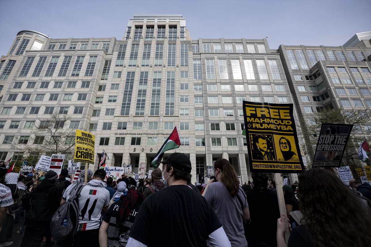 ABD genelinde Donald Trump yönetimine karşı protesto gösterileri gerçekleştirildi