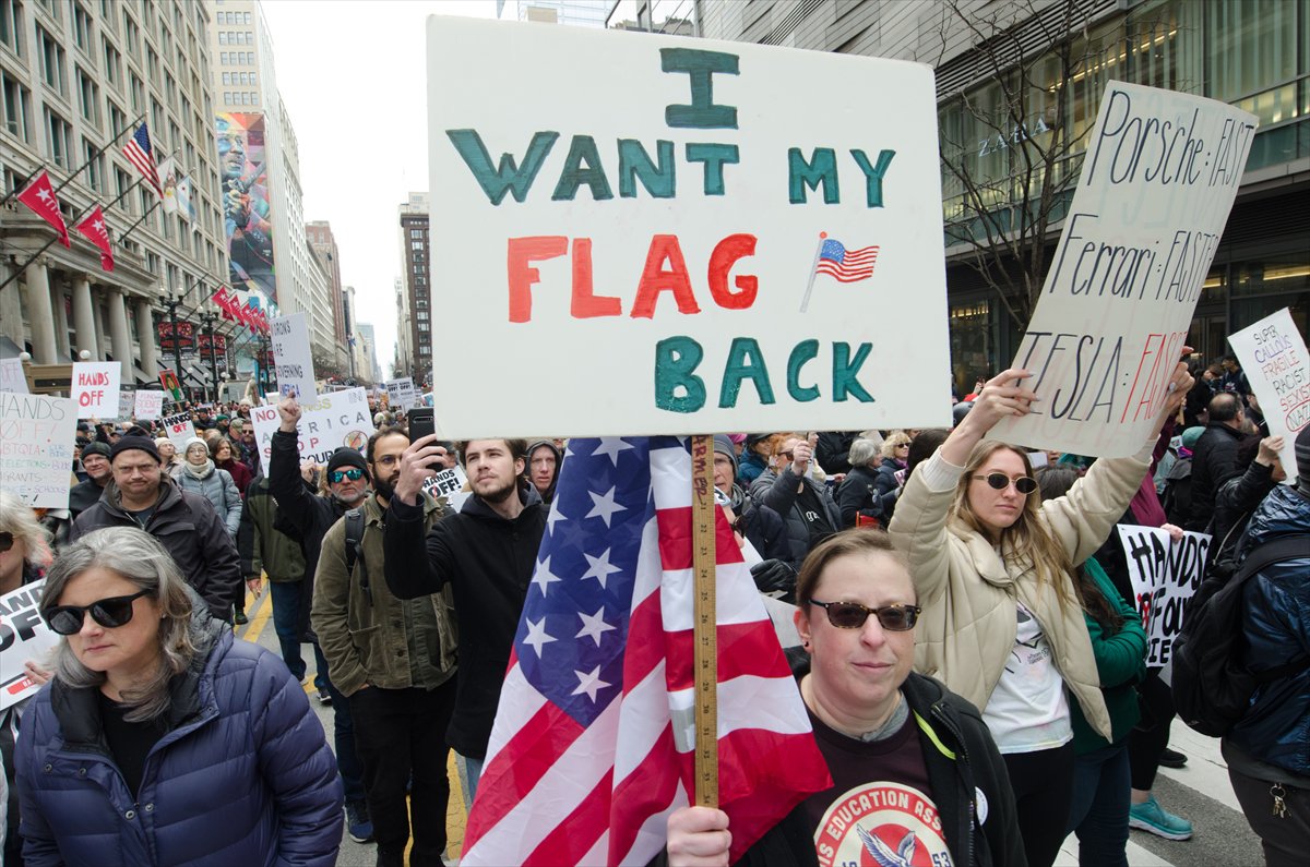 ABD genelinde Donald Trump yönetimine karşı protesto gösterileri gerçekleştirildi