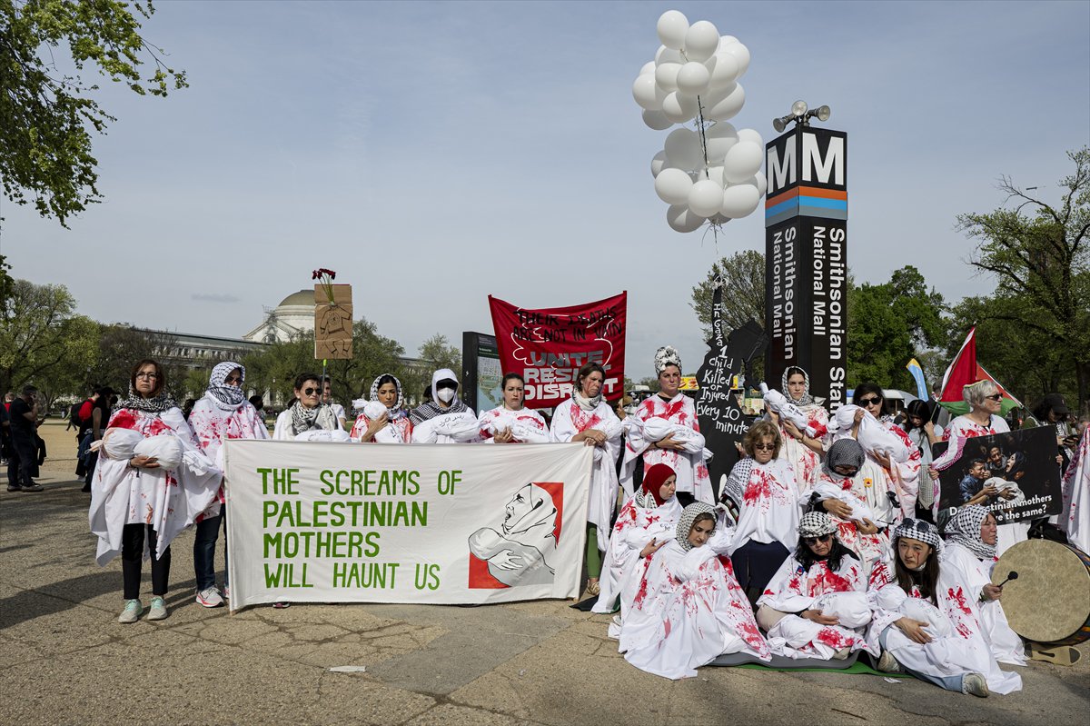 ABD genelinde Donald Trump yönetimine karşı protesto gösterileri gerçekleştirildi