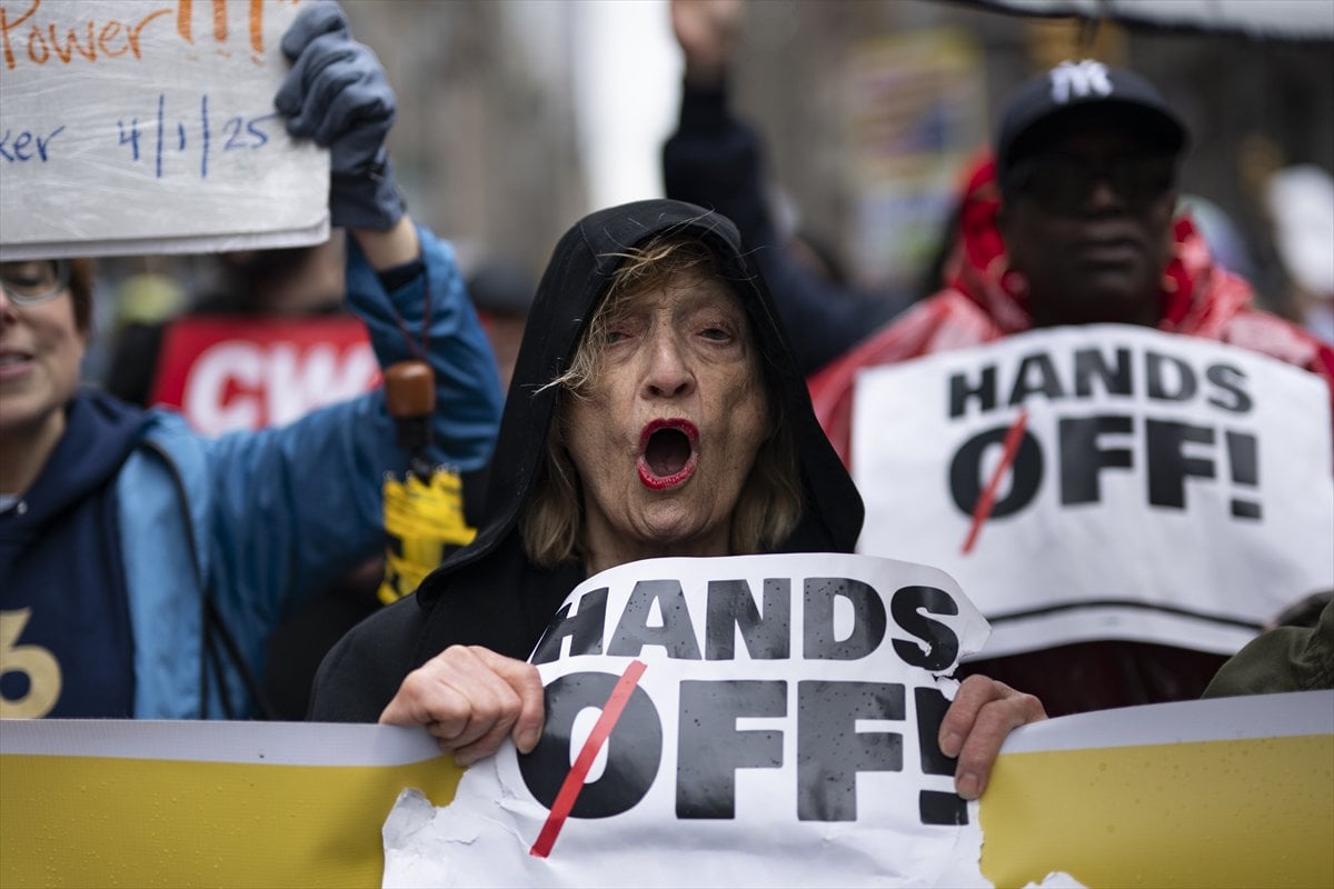 ABD genelinde Donald Trump yönetimine karşı protesto gösterileri gerçekleştirildi
