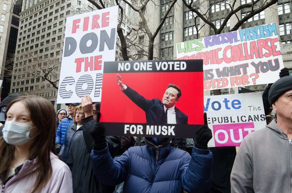 ABD genelinde Donald Trump yönetimine karşı protesto gösterileri gerçekleştirildi