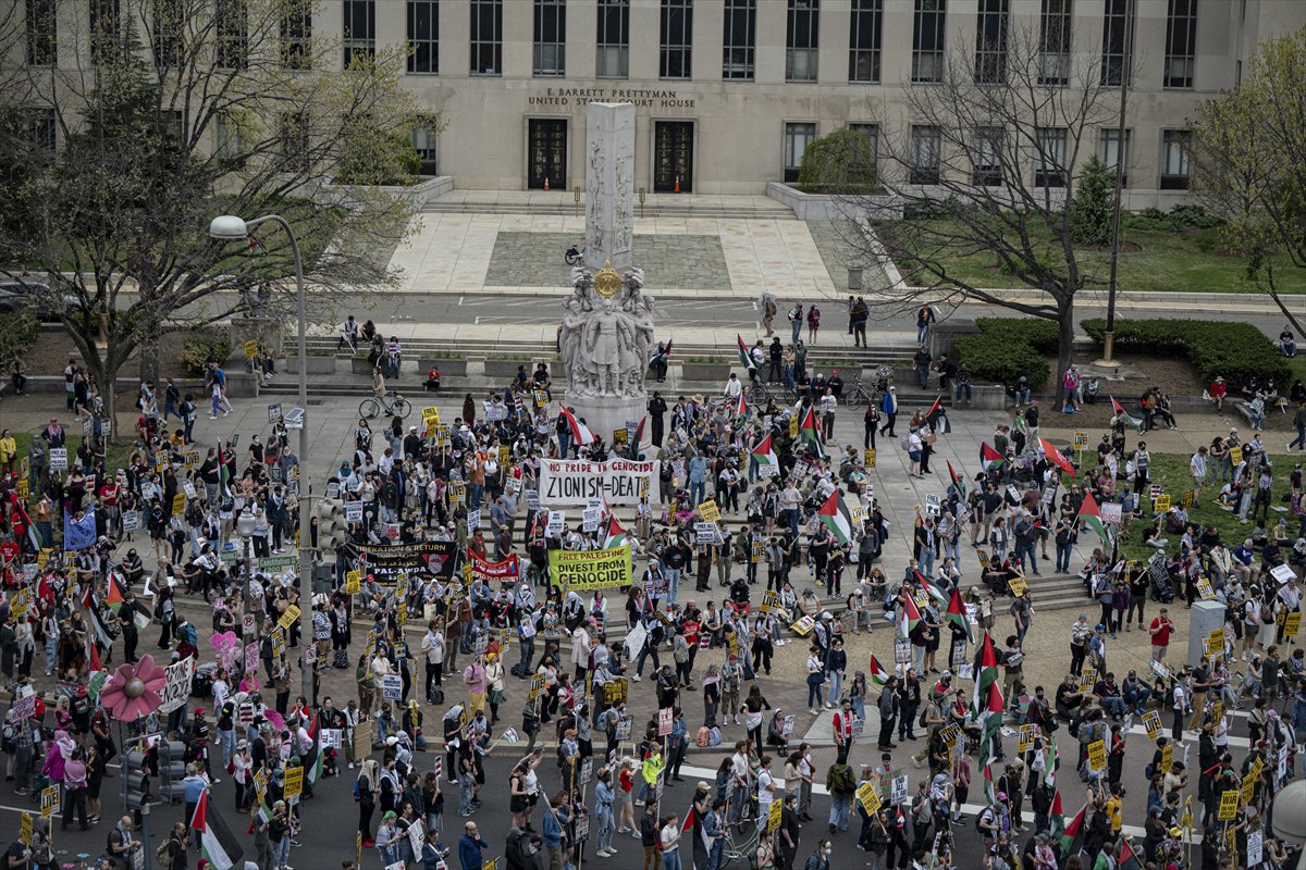 ABD genelinde Donald Trump yönetimine karşı protesto gösterileri gerçekleştirildi