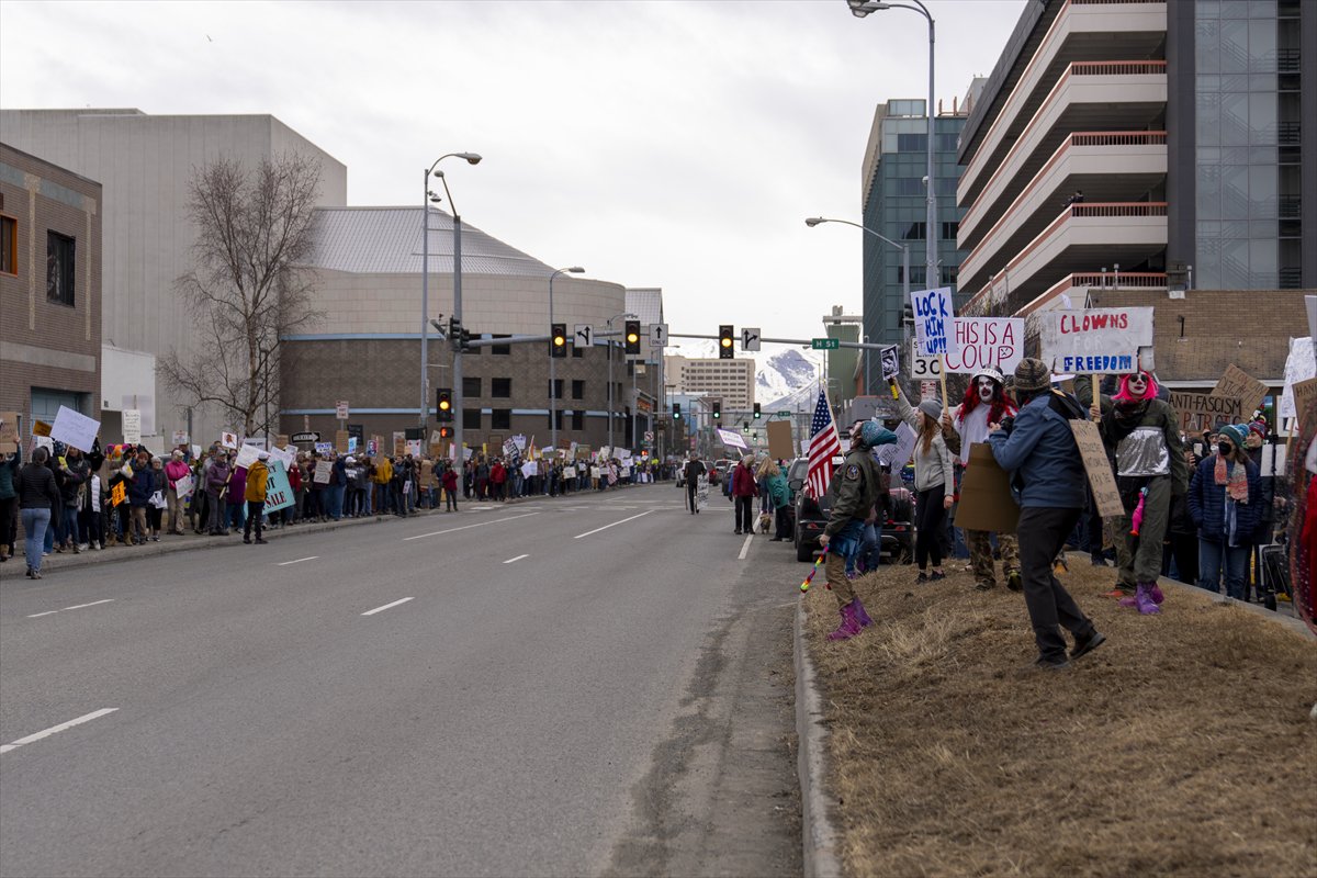 ABD genelinde Donald Trump yönetimine karşı protesto gösterileri gerçekleştirildi