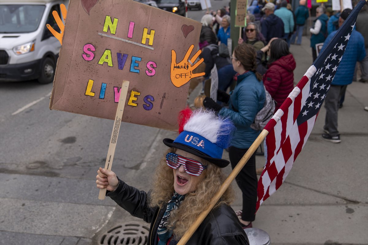 ABD genelinde Donald Trump yönetimine karşı protesto gösterileri gerçekleştirildi