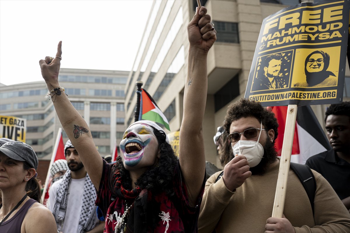 ABD genelinde Donald Trump yönetimine karşı protesto gösterileri gerçekleştirildi