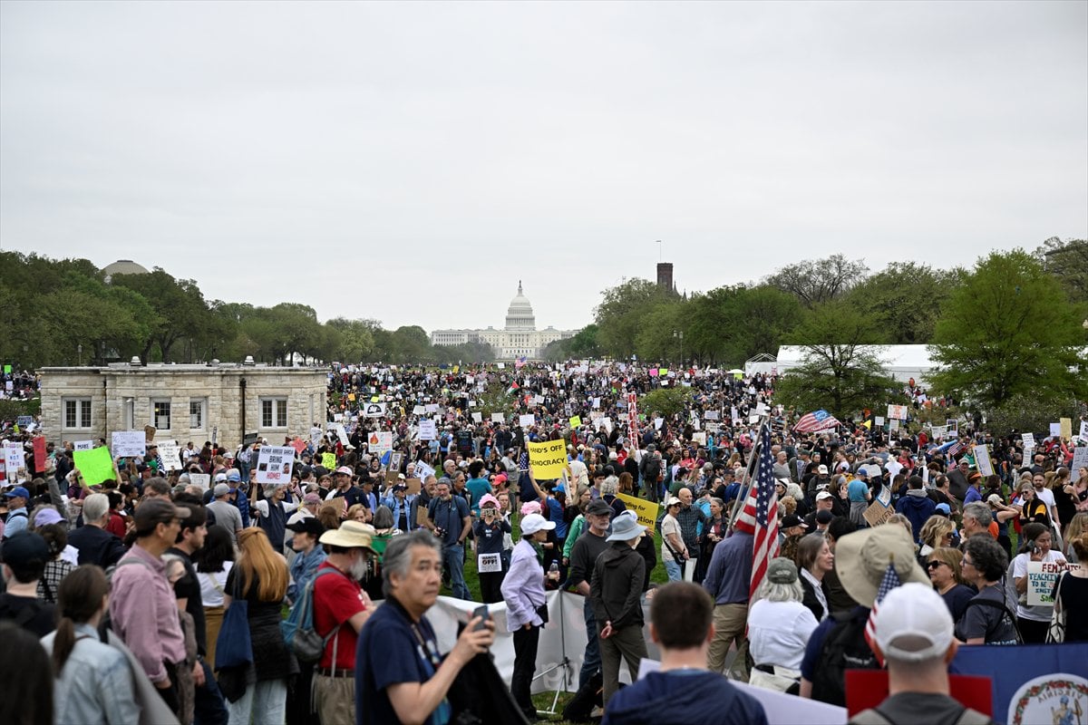 ABD genelinde Donald Trump yönetimine karşı protesto gösterileri gerçekleştirildi
