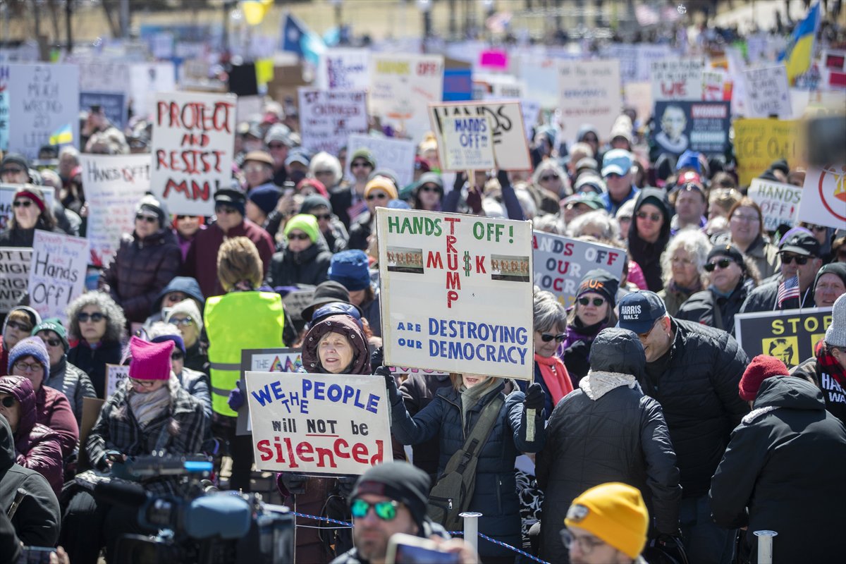 ABD genelinde Donald Trump yönetimine karşı protesto gösterileri gerçekleştirildi