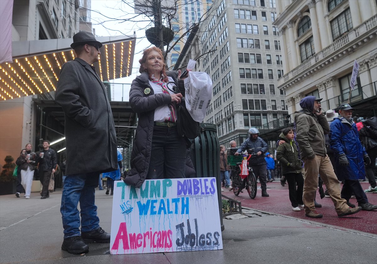 ABD genelinde Donald Trump yönetimine karşı protesto gösterileri gerçekleştirildi