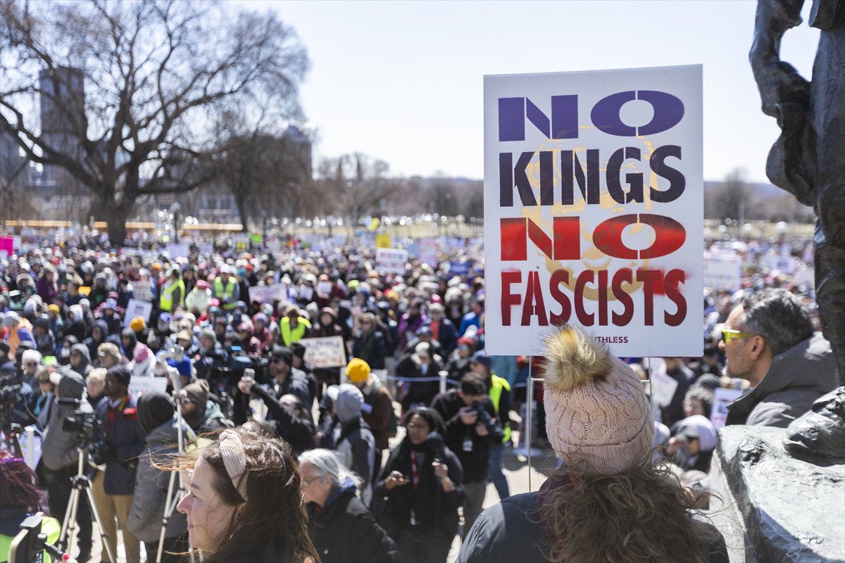ABD genelinde Donald Trump yönetimine karşı protesto gösterileri gerçekleştirildi