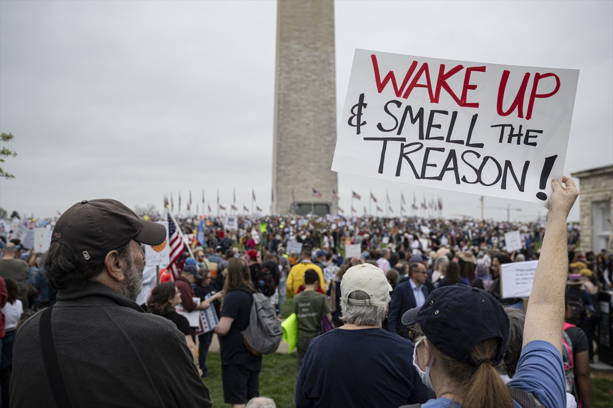 ABD genelinde Donald Trump yönetimine karşı protesto gösterileri gerçekleştirildi