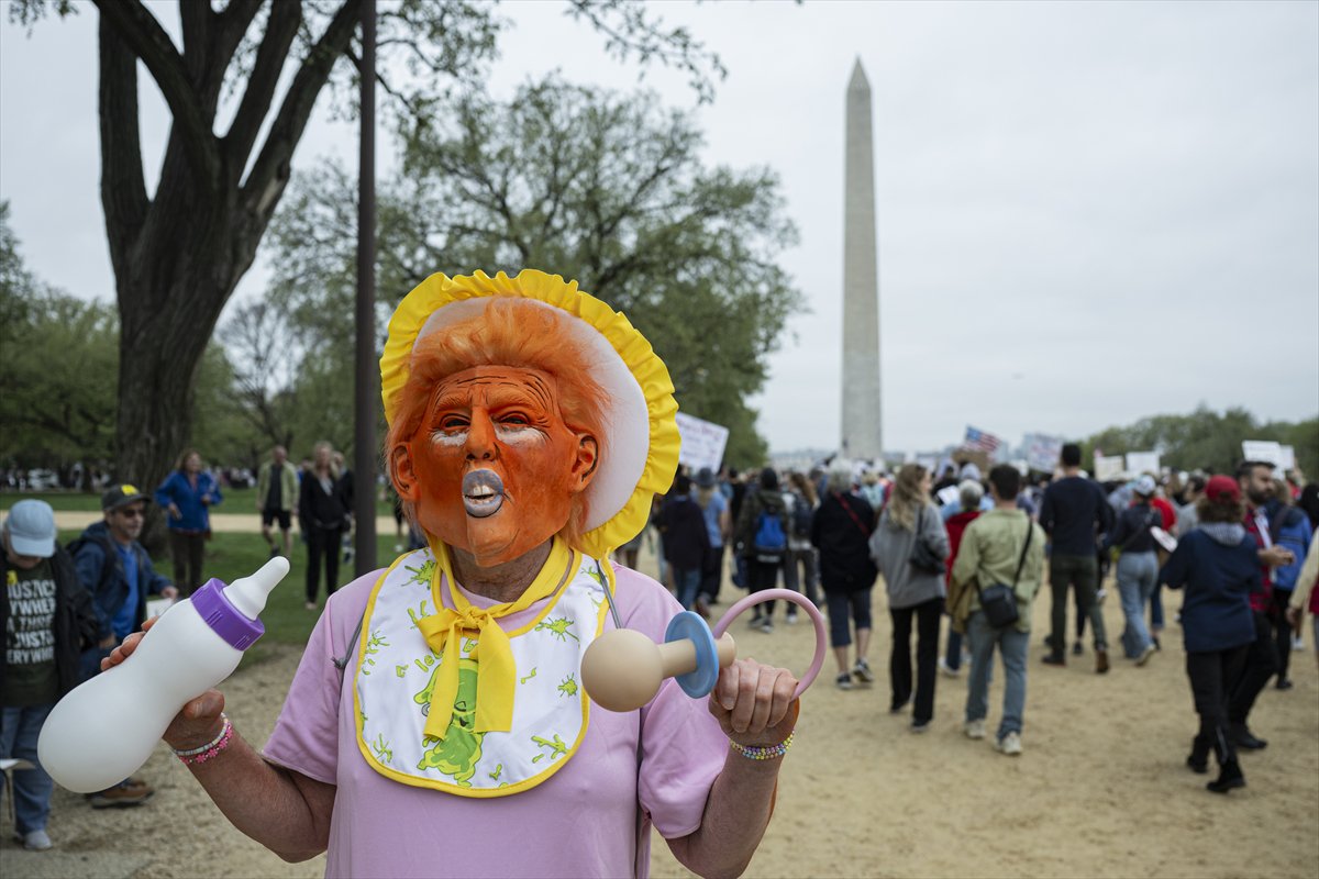 ABD genelinde Donald Trump yönetimine karşı protesto gösterileri gerçekleştirildi