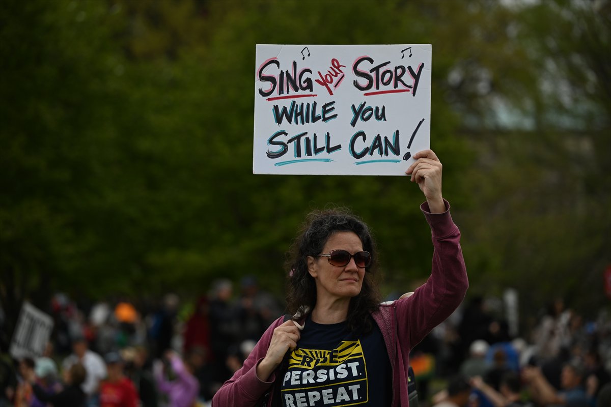 ABD genelinde Donald Trump yönetimine karşı protesto gösterileri gerçekleştirildi