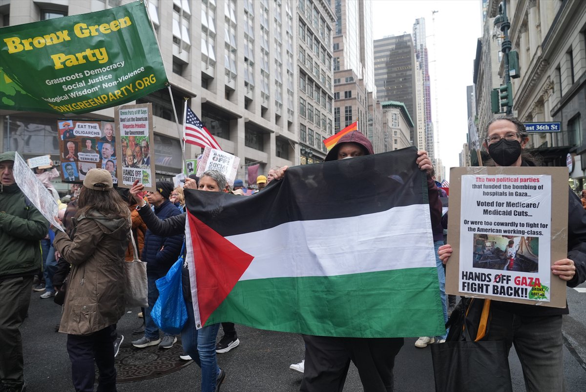 ABD genelinde Donald Trump yönetimine karşı protesto gösterileri gerçekleştirildi