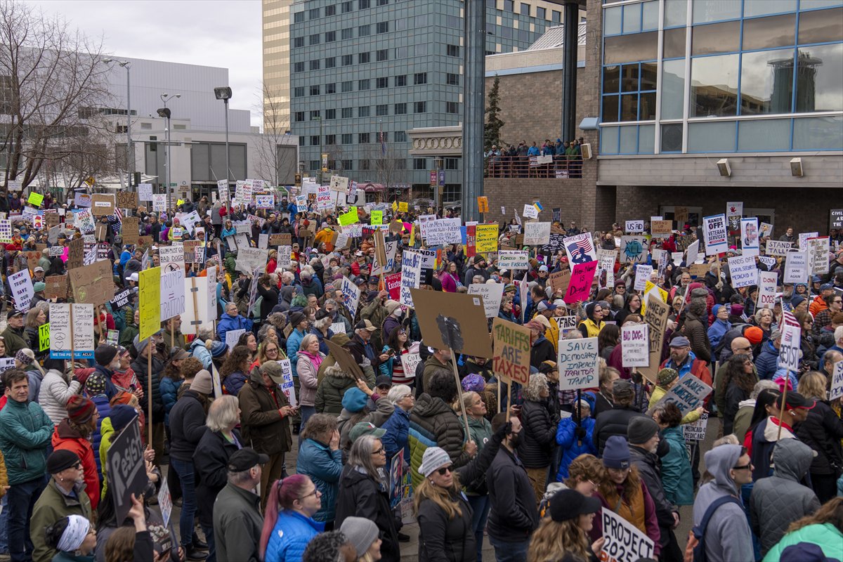 ABD genelinde Donald Trump yönetimine karşı protesto gösterileri gerçekleştirildi