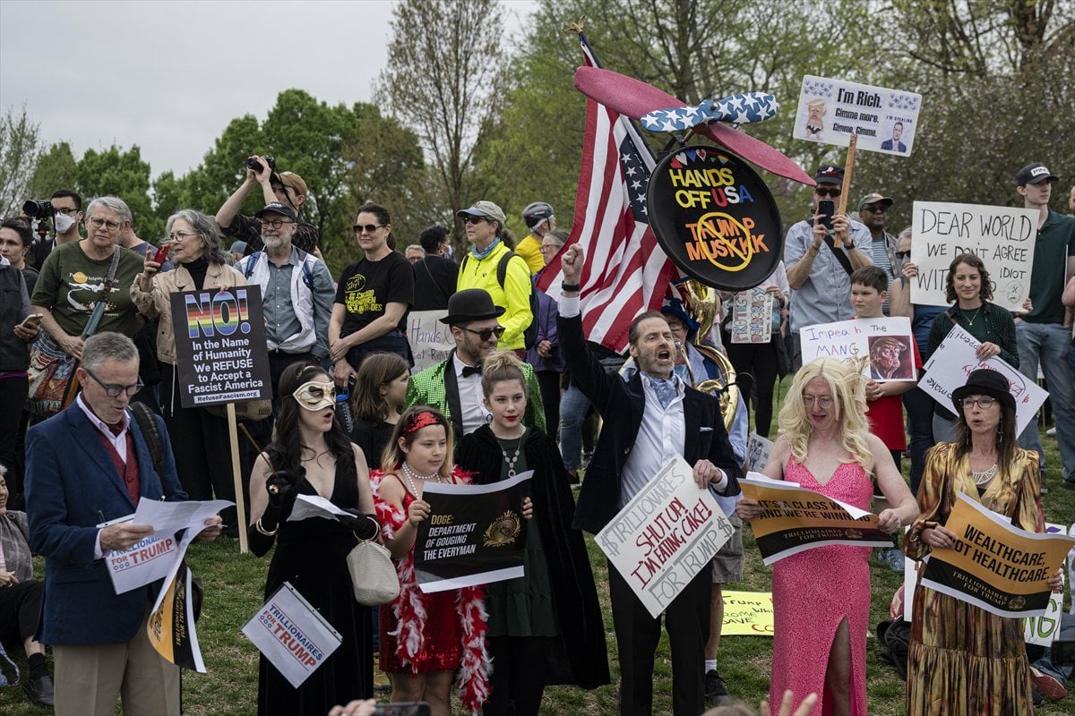 ABD genelinde Donald Trump yönetimine karşı protesto gösterileri gerçekleştirildi