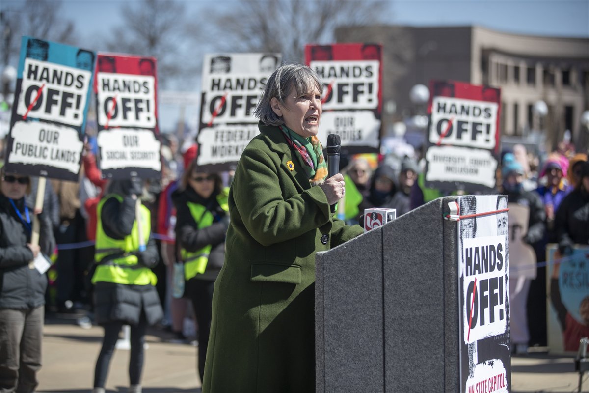 ABD genelinde Donald Trump yönetimine karşı protesto gösterileri gerçekleştirildi