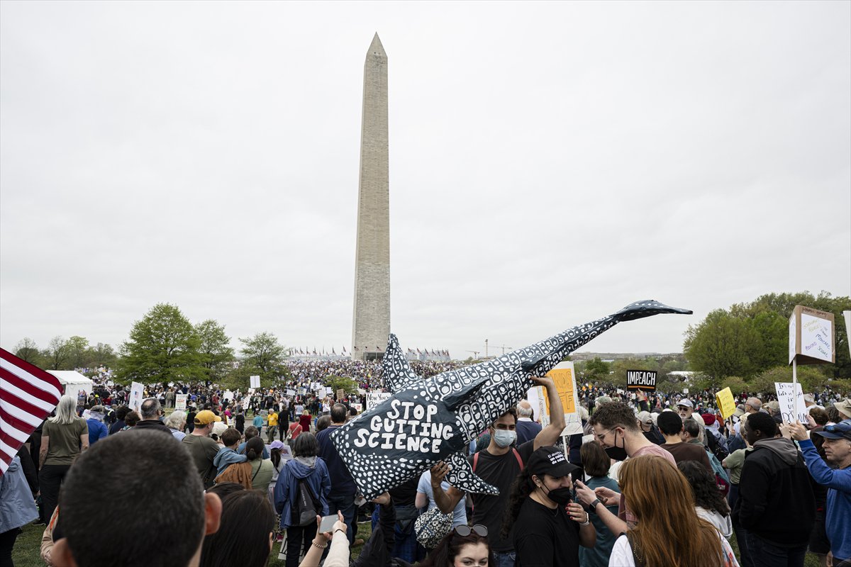 ABD genelinde Donald Trump yönetimine karşı protesto gösterileri gerçekleştirildi