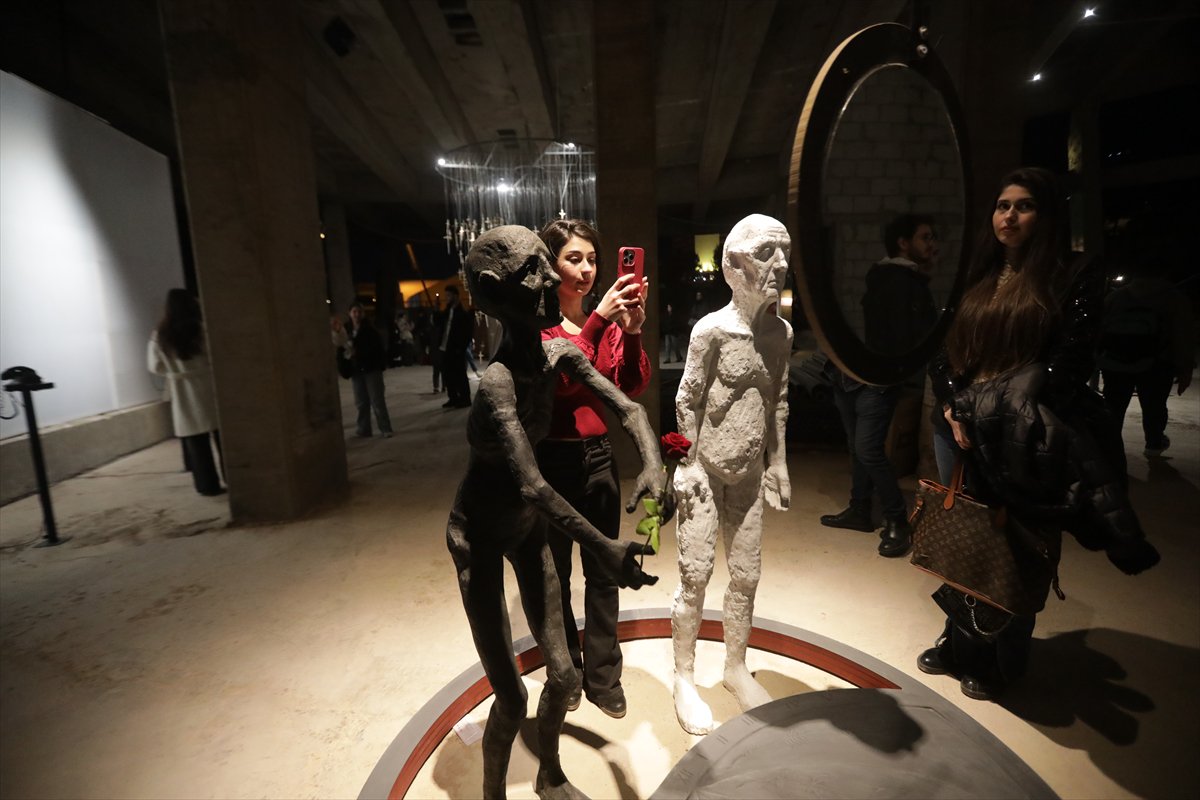 Suriye'de barışa duyulan özlem sanat yoluyla ifade ediliyor