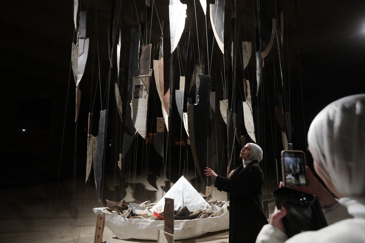 Suriye'de barışa duyulan özlem sanat yoluyla ifade ediliyor