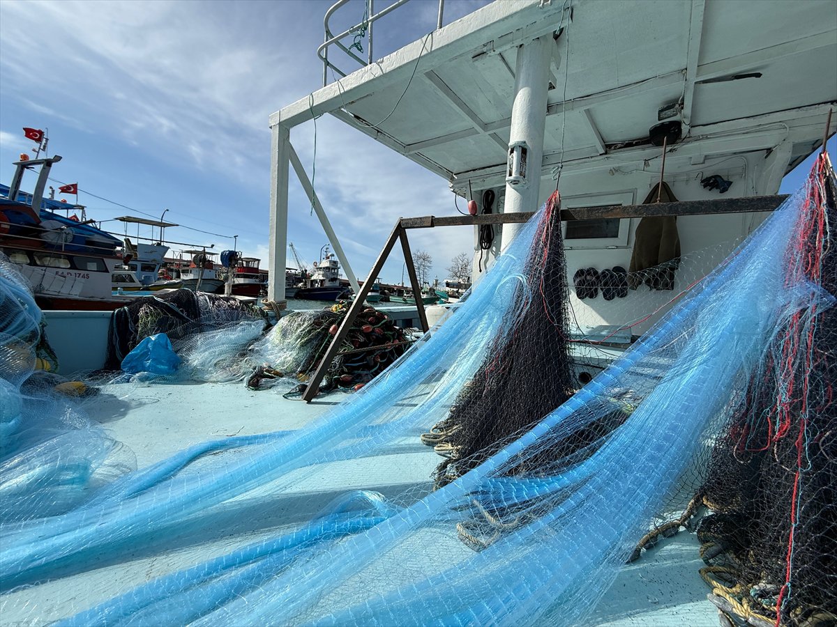 Balıkçılar paydos ediyor