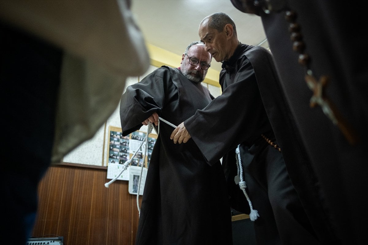 İspanya'da Paskalya coşkusu: Kutsal Hafta Alayı düzenlendi