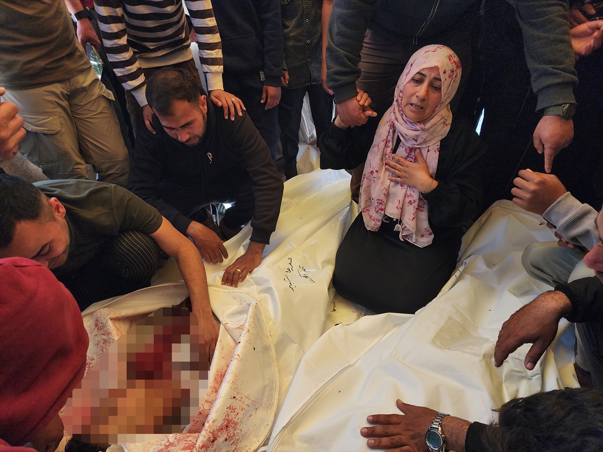 İsrail’in Gazze’ye yönelik saldırıları insani dramı derinleştiriyor