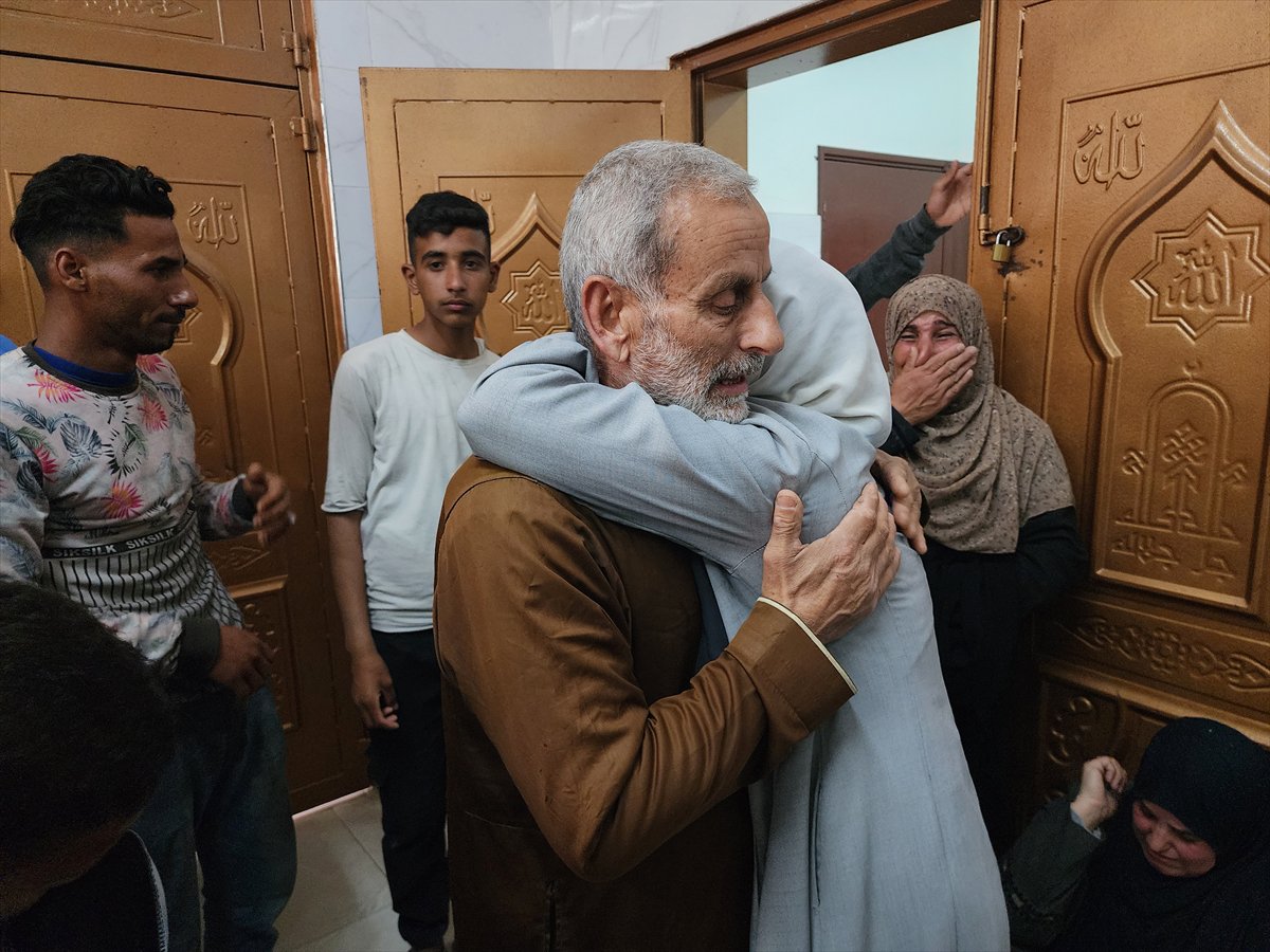 İsrail’in Gazze’ye yönelik saldırıları insani dramı derinleştiriyor