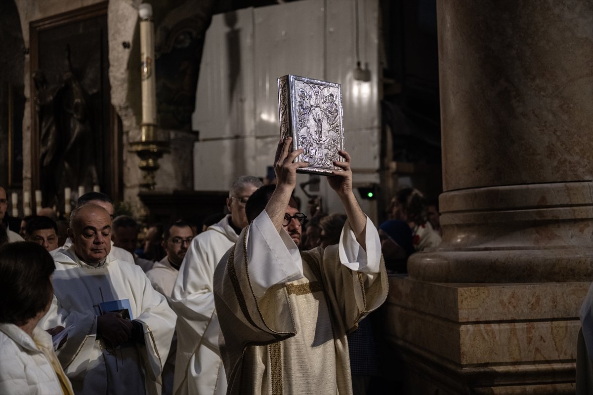 Paskalya Bayramı ayin ve törenlerle kutlanıyor