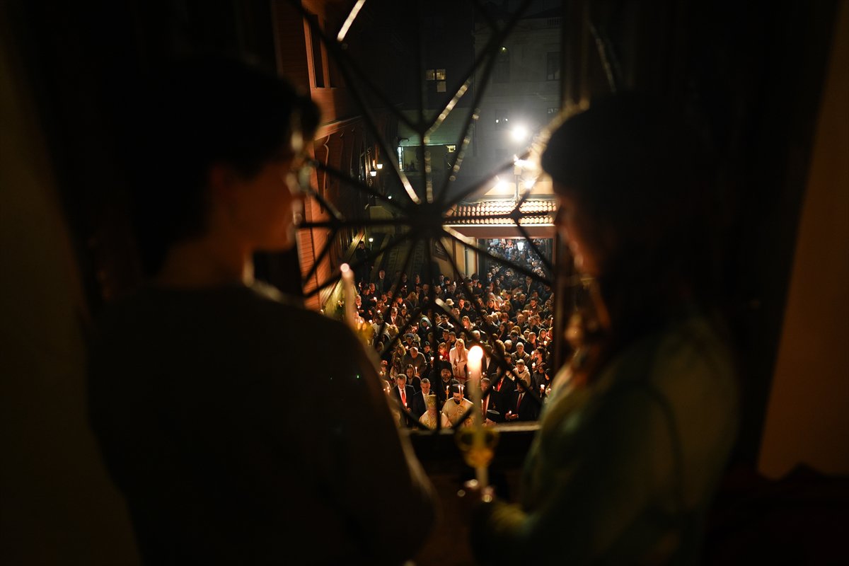 Paskalya Bayramı ayin ve törenlerle kutlanıyor