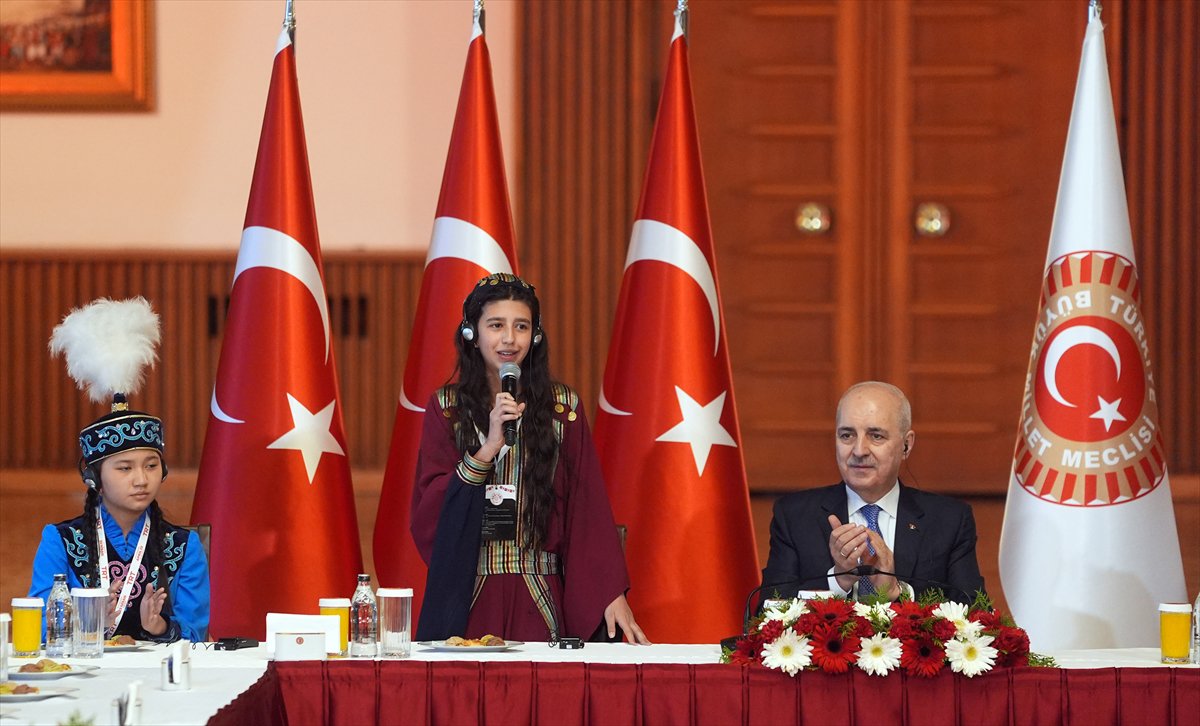 TBMM Başkanı Numan Kurtulmuş, 30 ülkeden gelen çocukları ağırladı