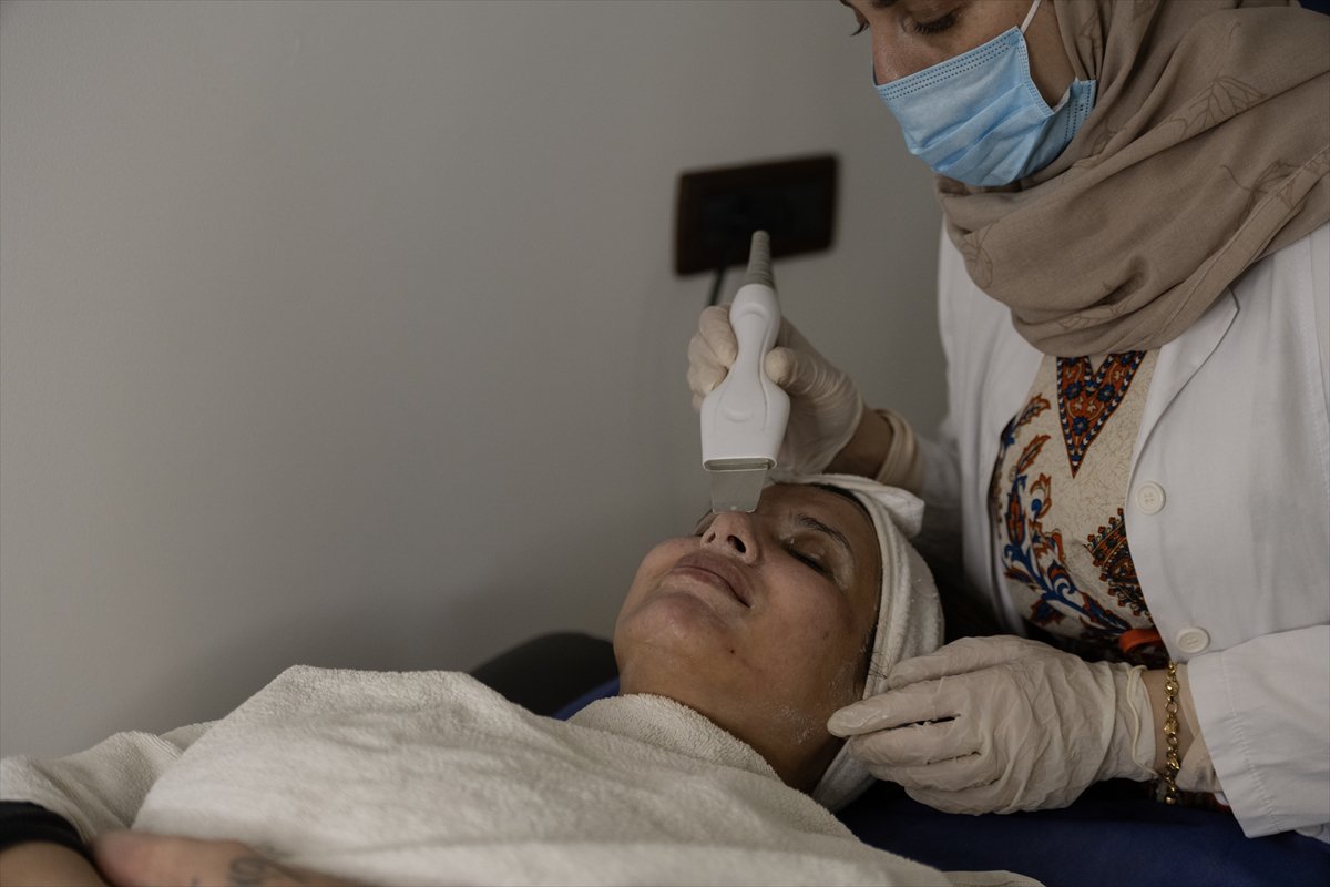 Suriye'de estetik operasyonlara ilgi artıyor