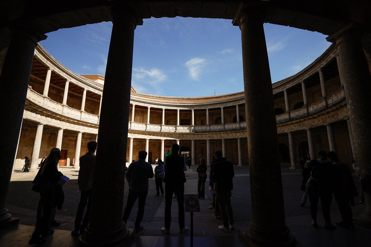 Endülüs'te zamana direnen güzellik: El Hamra Sarayı